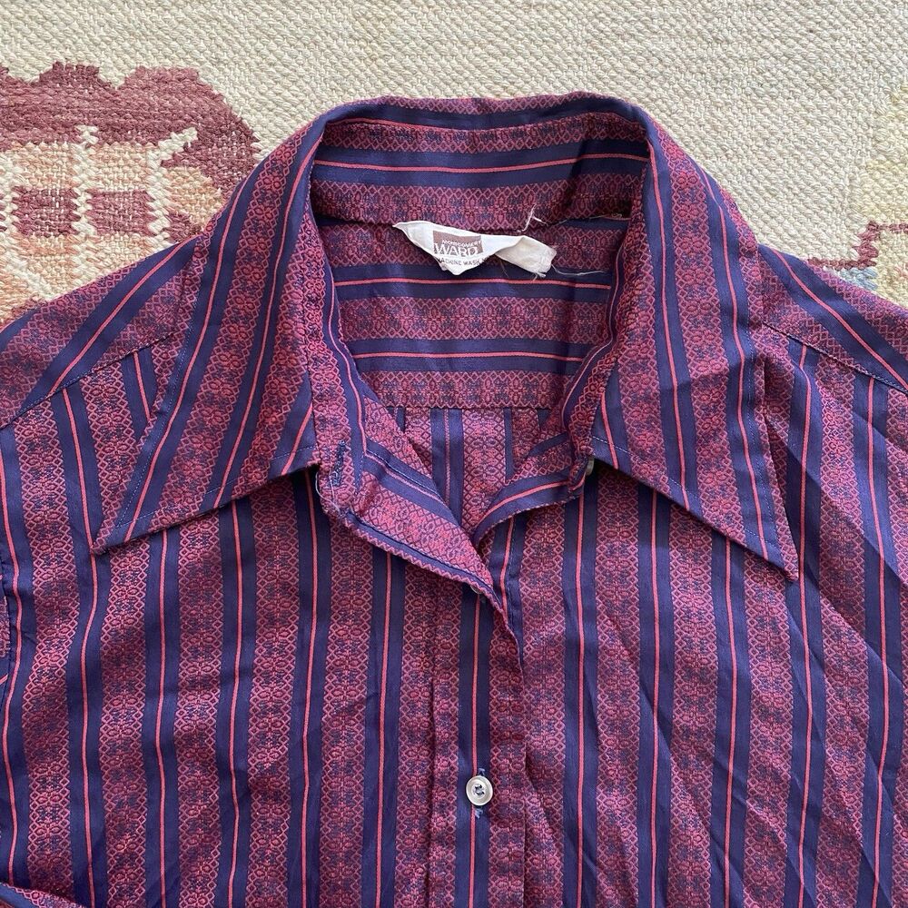 Vintage Montgomery Ward Disco Shirt 70s Red Stripe Womens Medium Dagger Collar